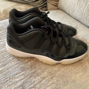 Jordan 11 low
